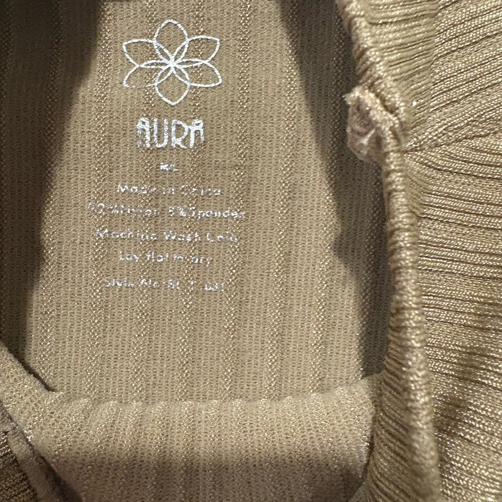 Sleeveless Turtle Ribbed Top(bundle item🩵) - Picture 3 of 4